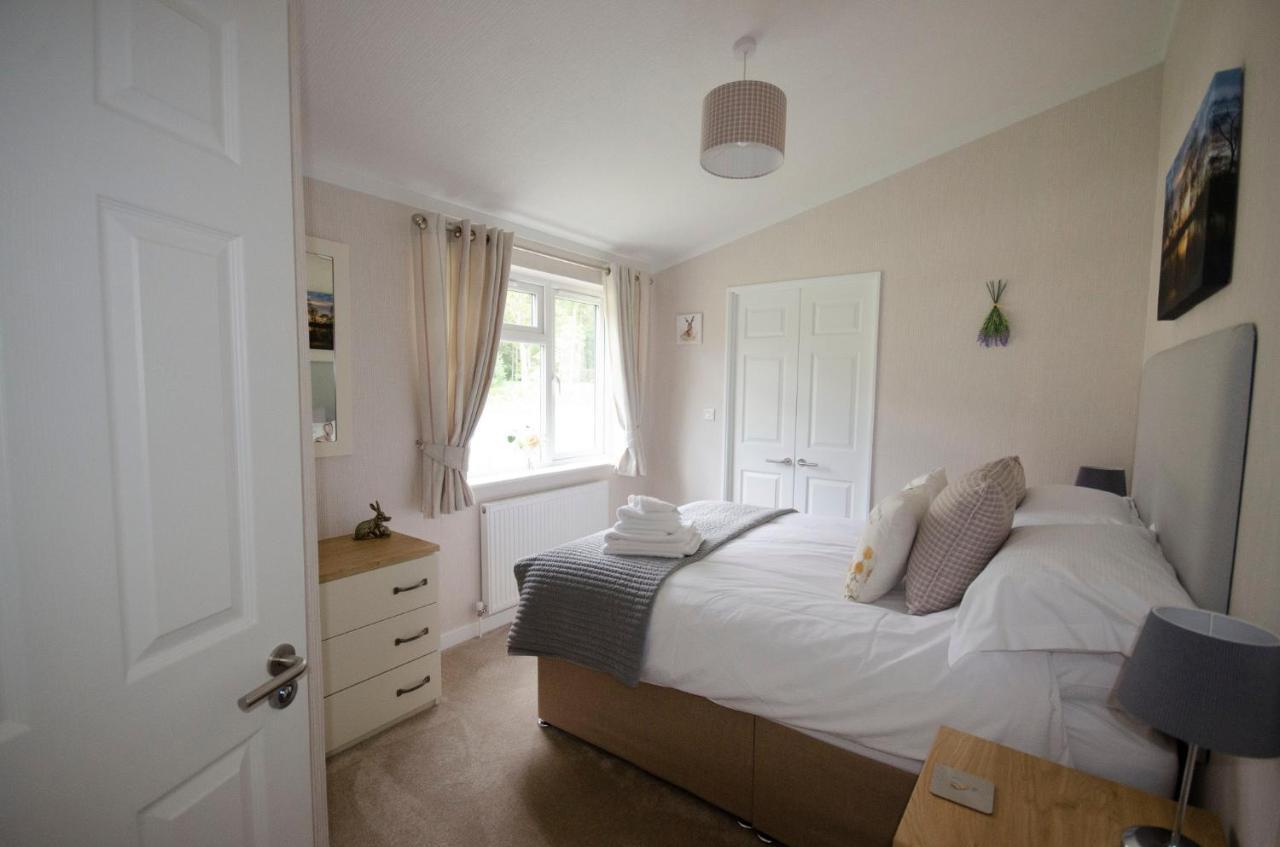 Hollicarrs Holiday Park - Hares Leap Riccall 外观 照片